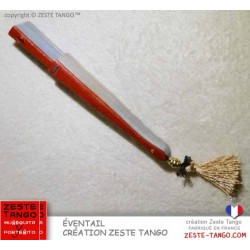 Éventail création Z.T - COLLECTOR, puces coeur - Fermé